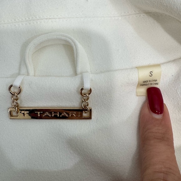 Tahari Coat Jacket Creamy White Colour Size Small  Long Sleeves NWOT - Picture 5 of 9